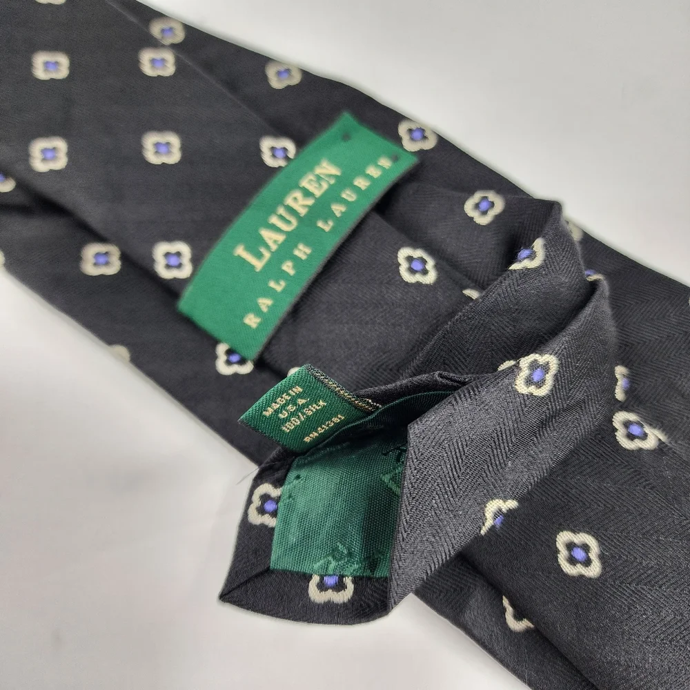 RALPH LAUREN Black Silk Tie.